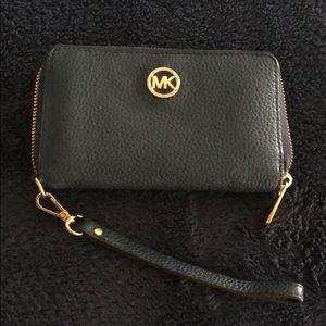 Michael Kors wristlet